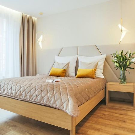 Golden Queen Apartments Old Town Krakow Dış mekan fotoğraf